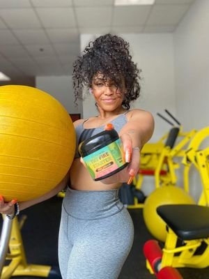 Makda holding TNT Fire Starter Citrus Mint